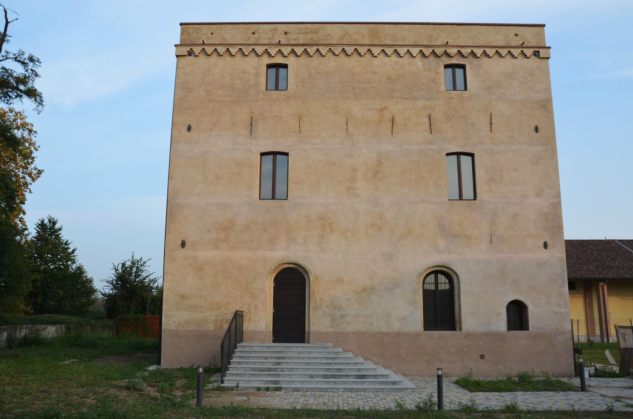 Torrione seicentesco di Cassina de' Pecchi che ospiterà il MAiO