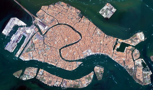 Scopri il corso di formazione "GIS Open Source Base (QGIS)" a Venezia