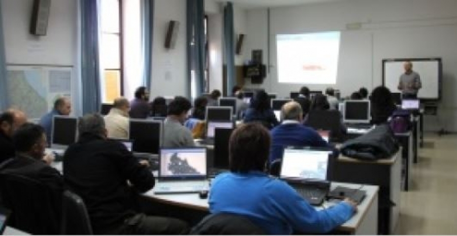 Rilievo fotogrammetrico 3D, GIS open source ed altre applicazioni nei corsi TerreLogiche di Novembre
